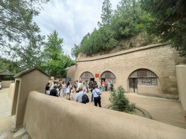 杨家岭是毛主席在延安居住时间最长的住处，有什么特点与看点？