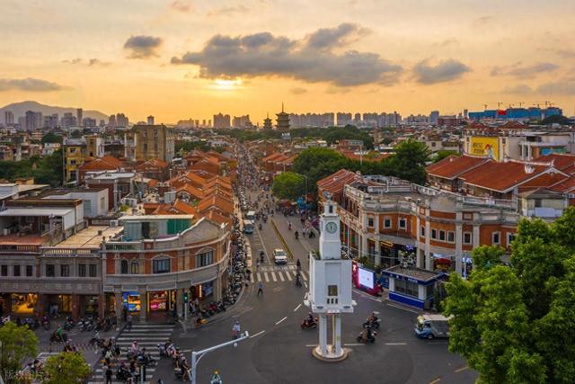 2 月最佳年味榜 我挖到 5 个民俗小城 逛吃年味秒杀丽江 还免门票！