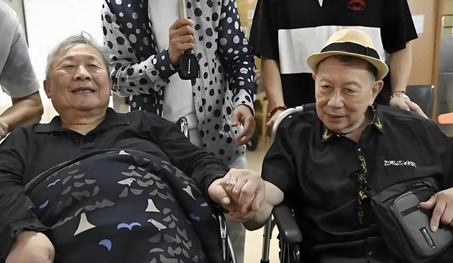 婚内出轨保姆还养情人，秦煌晚年凄凉住养老院，四个子女都不照顾