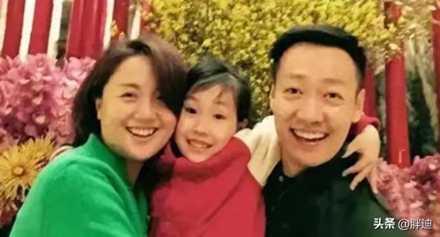 朱媛媛离开后，辛柏青遵守约定，带着妻子的愿望，坦然归来