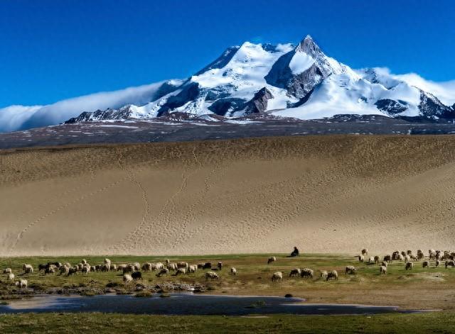 《中国国家地理》评出中国最美名山挑战者榜，这9座山上榜！