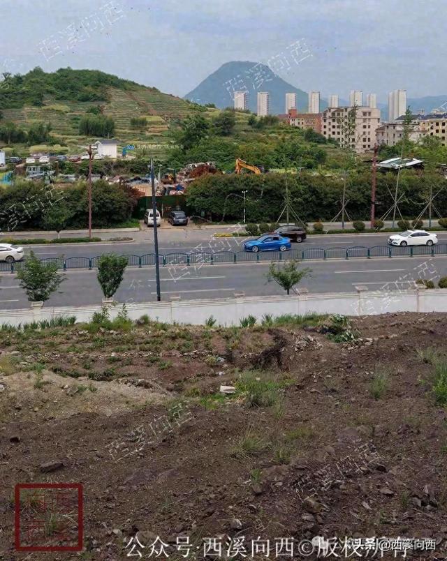 东阳横店皇宫边上有座深藏宝石的火山
