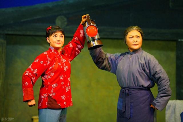 演员的塑造角色与被塑造