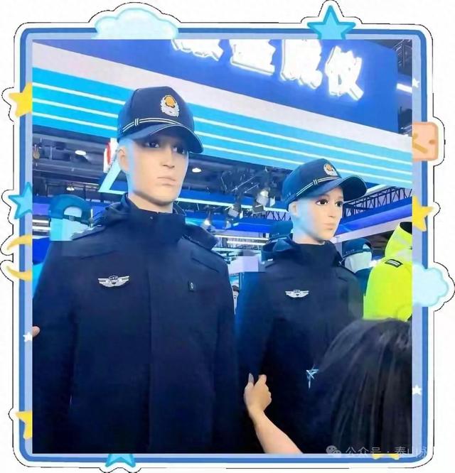 警察换新装了！