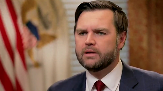 万斯言论引爆全美热议！称若在拜登手下任职，将担心其"随时驾崩"