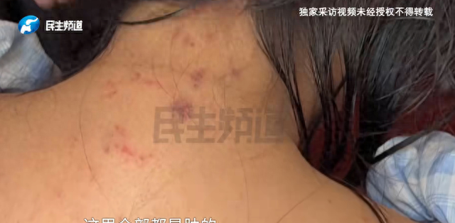 “就喜欢坏坏的”，河南31岁女子为了男友竟让妈妈下跪！父母崩