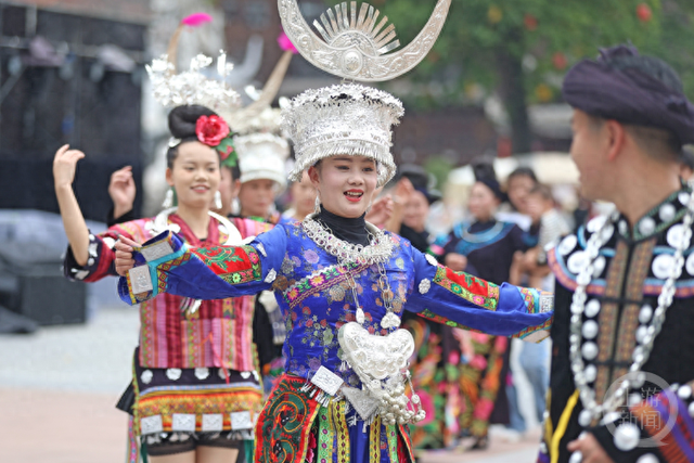 重庆彭水：多彩活动引客来