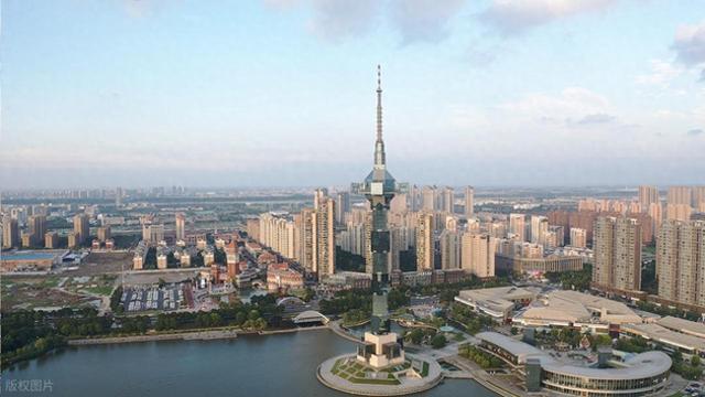 江苏又一座城市有望比肩苏州，油气储量全省第一，号称美食之都