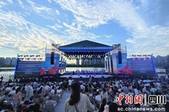 成都双流：“慢生活”文旅体验+“快节奏”激情赛事吸引游客