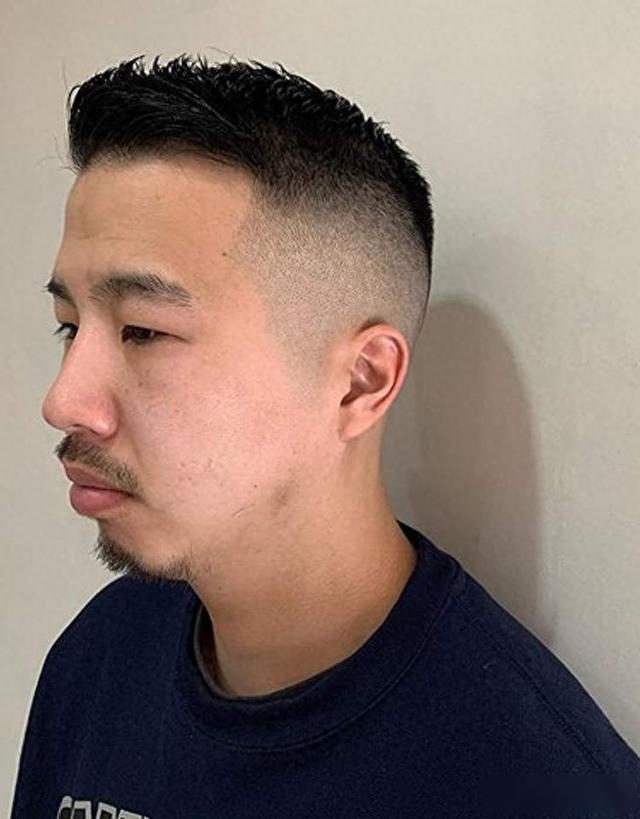 不建议50+男人留的发型！自以为洋气，实际叔味很重，油腻感十足