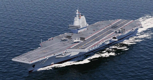 双航母惊喜同框！解放军被曝在第一岛链憋大招，主动出击一箭三雕