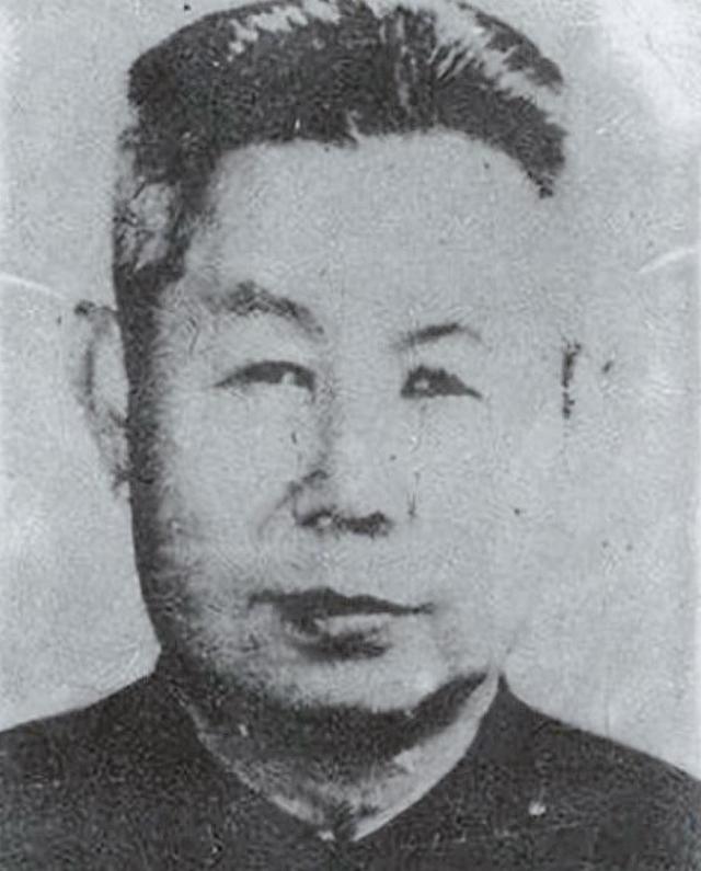 他是情报战线仅次于李克农的人物，对布局海外情报战作出重大贡献