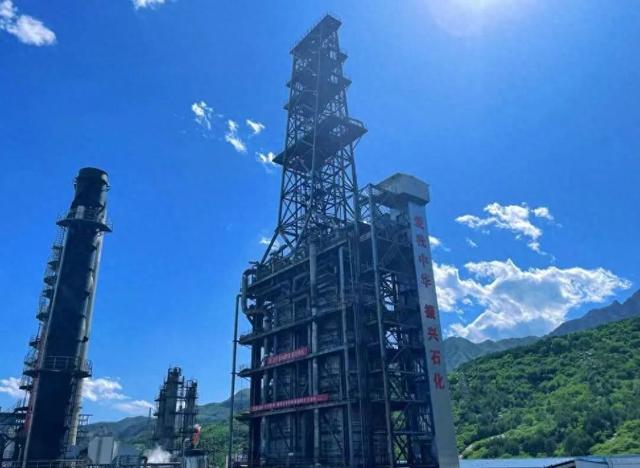 燕山石化140万吨/年焦化装置焦炭塔更新项目竣工中交