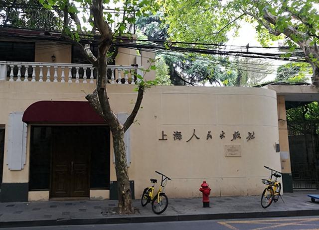 上海绍兴路 徒步中的梧桐绿荫 书香文艺 欧陆建筑