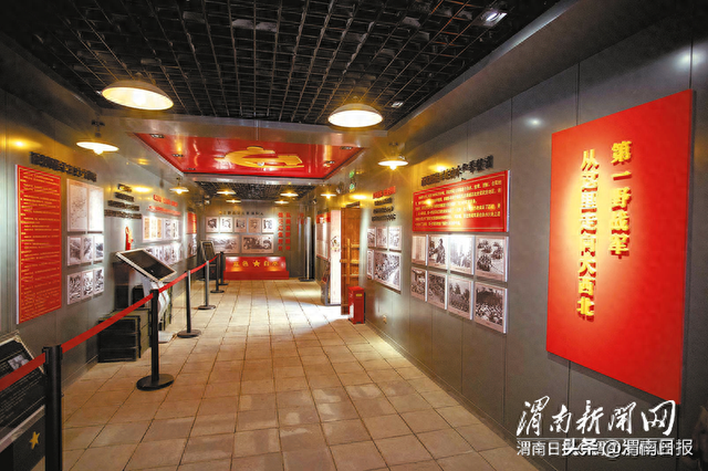 古村寻根丨白水武庄村 红旗猎猎古巷深 星火灼灼铸村魂