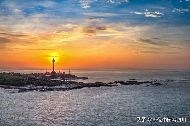 海南文昌：木兰灯塔落日美景