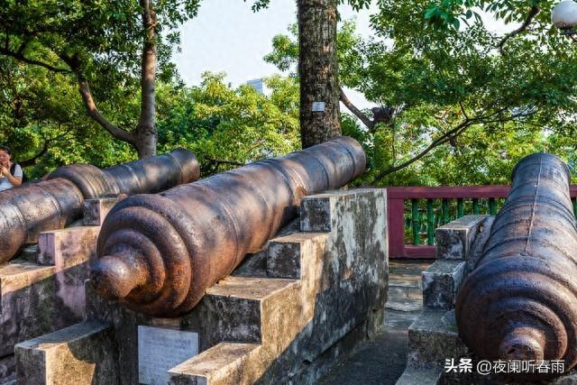 团领导研究完干部调整方案，还未公布，一名后勤助理就找到了团长