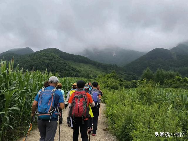 本溪小芹沟—五顶山—大西沟穿越,夏练三伏