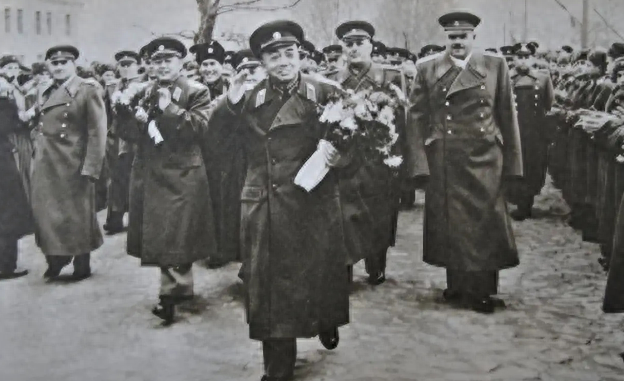 1959年彭德怀访问德国，德领导人：请援助我们每人每年吃80公斤肉