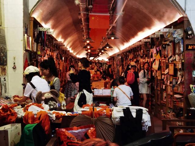 凉快又涨知识！重庆公交轨道可达的宝藏纳凉地→