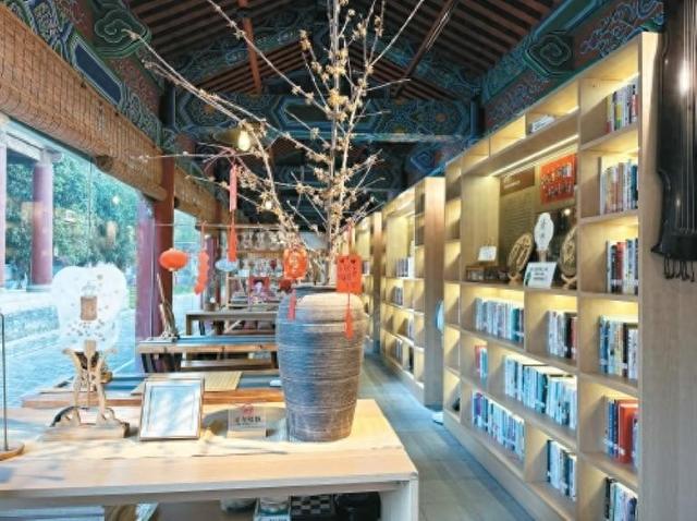 “城市书房+”：为城市加一份书香温度