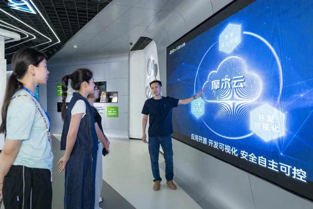 打通产业“任督二脉”！高新区用“一张网”破局