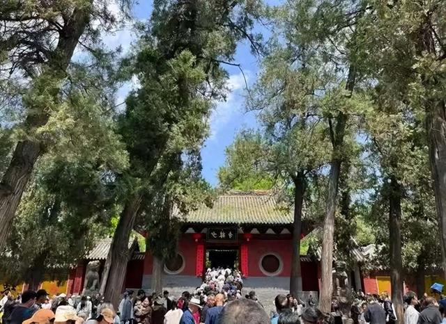 疑点重重！少林寺老方丈绝笔曝光，原来释永信早就被开除过僧籍！