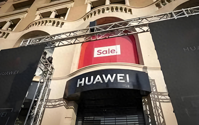 华为1000万合同，为何西班牙临门一脚被拦？背后推手让人心知肚明