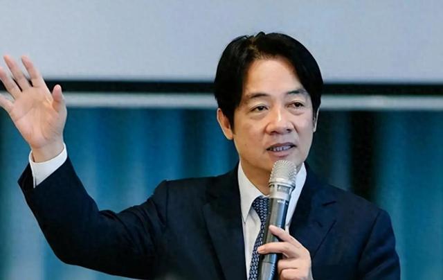 两岸就统一表态，赖清德大开倒车	，郑丽文让人失望，董军正告美方