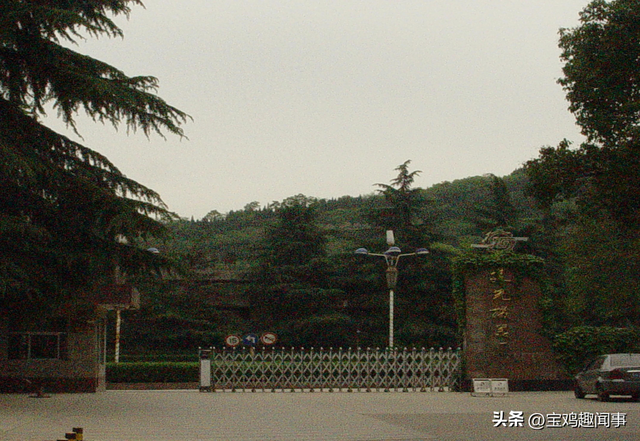 宝鸡有个企业，五十年前还生产过光刻机