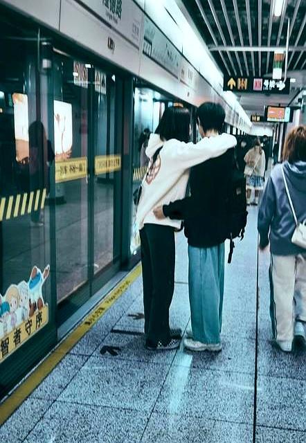 女生叫男生憨憨意味着什么（女人用这3种代号称呼你）