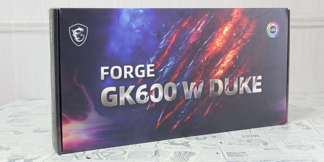 微星GK600W DUKE三模键盘简测：赛博美学与极致手感的完美融合