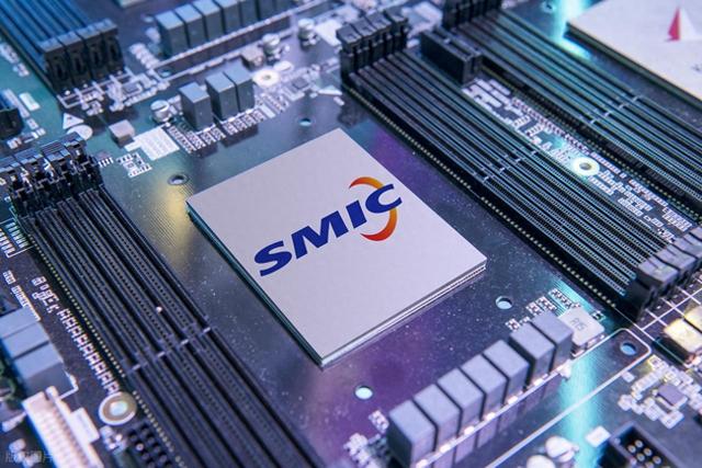 美国懵了！卡脖子搞制裁？中国反手掏出5nm！