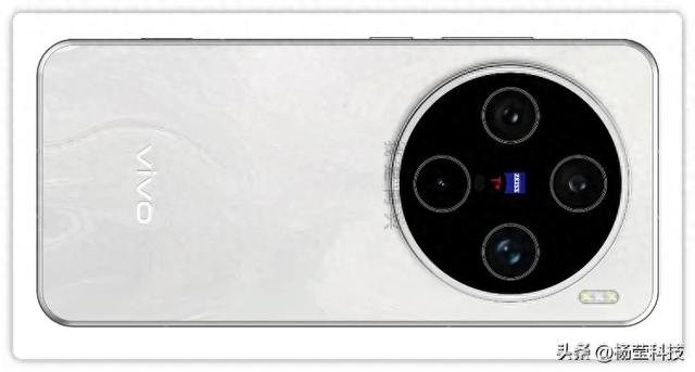 实力突围！vivo X200s凭多维度表现成当下热门之选