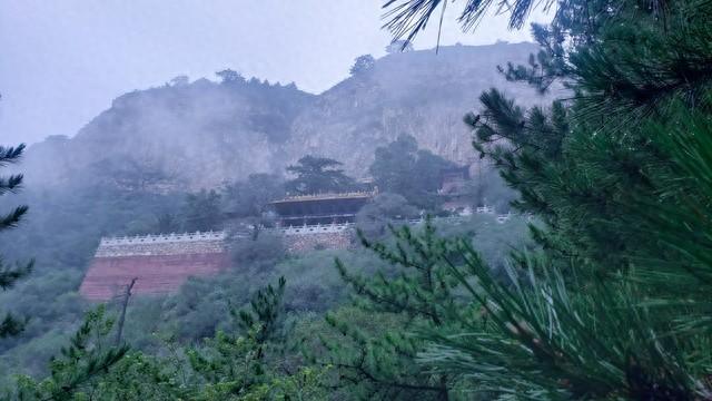 恒山和悬空寺同属一个景区，为何两景点未打包一起，谋求共同发展