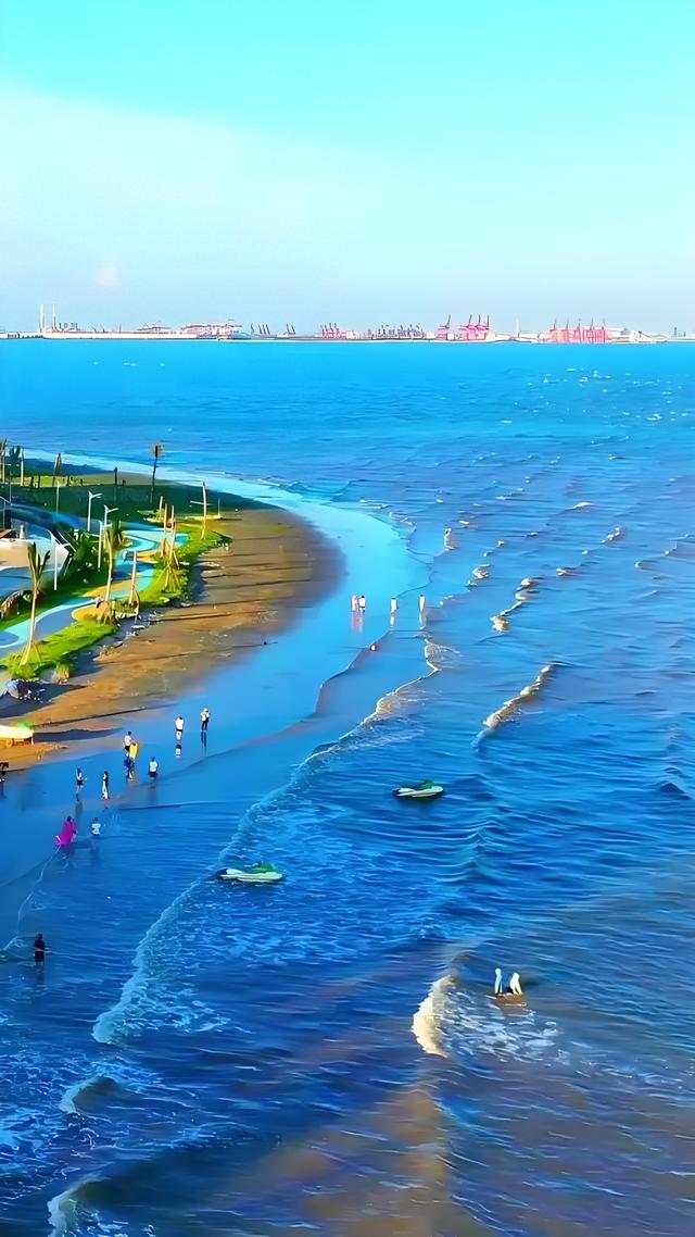 防城港旅游全攻略：山海相逢，漫步中越边境线