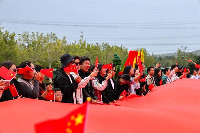 这个假期超8000万人来河南 旅游收入超539亿元