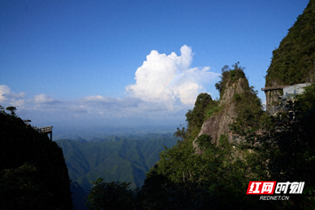 宜章莽山现 “七彩祥云” 旅发盛会添彩增色