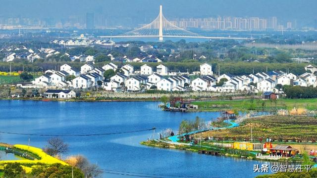 鹅湖突围：一座江南水乡的“微度假”诗意实践