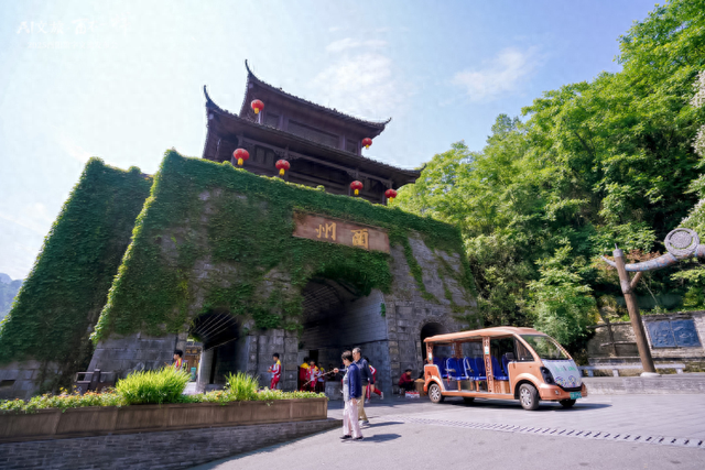 重庆酉阳文旅惊艳亮相长沙 土家风情引渝湘文旅互动热潮