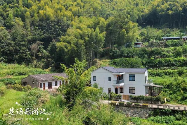 浙江宁波雷虎岩下的古村，犹如被遗忘的山中明珠，堪比世外桃源
