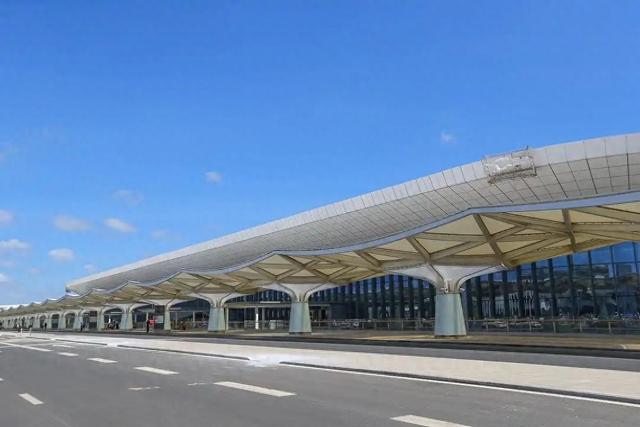 去了一趟海口和三亚，实话实说：海口和三亚的差异确实挺大的！