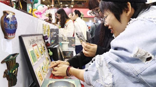 全球文创好物解锁潮流“新范式”，第十四届苏州文博会启幕