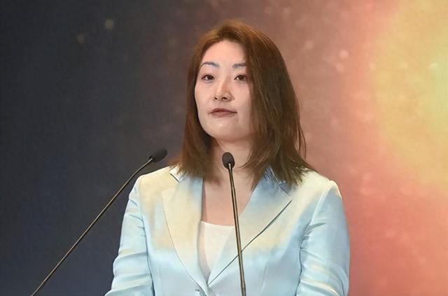 没想到，宗馥莉辞职娃哈哈董事长后，竟因一特殊举动实现口碑暴增