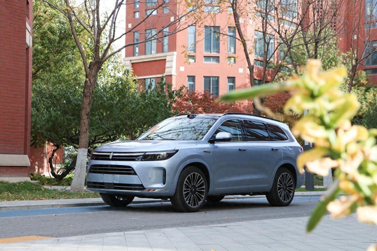 问界M7销量分析_问界M7增程版评测_问界