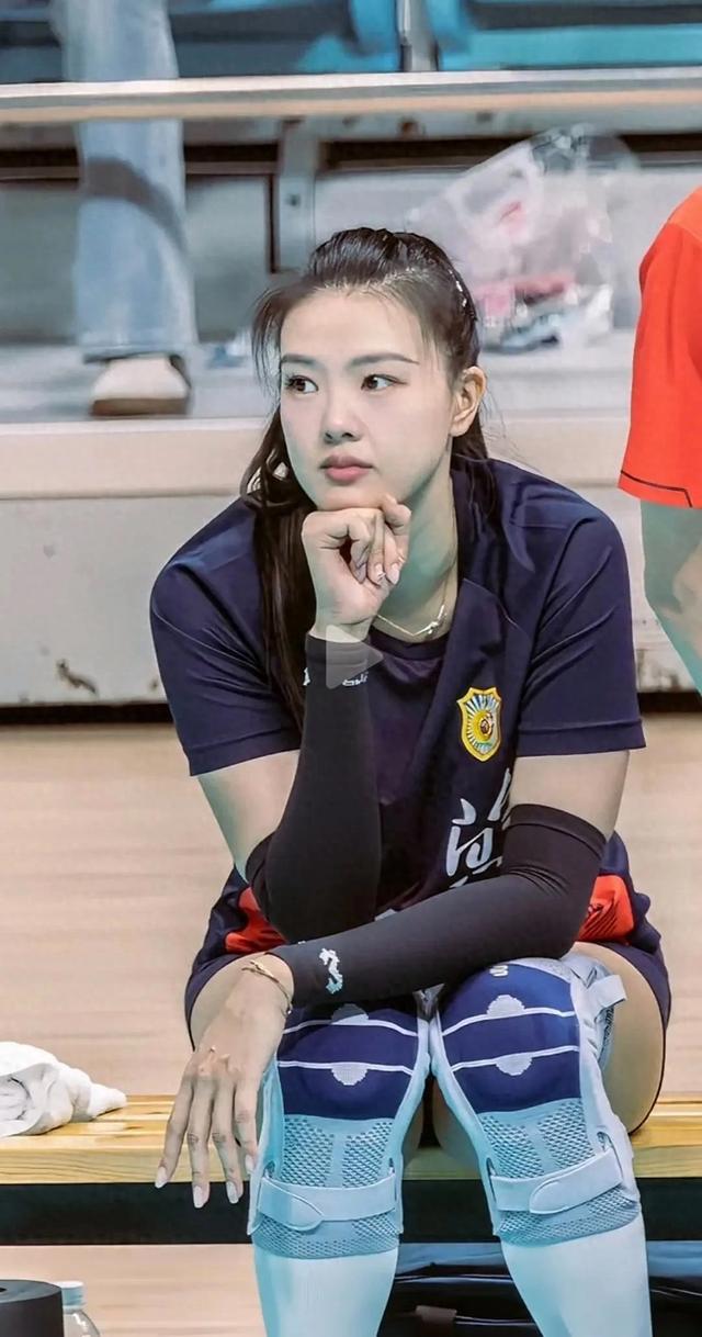 女排猛将不但颜值顶级，还是大体格这才是优秀运动员的体型