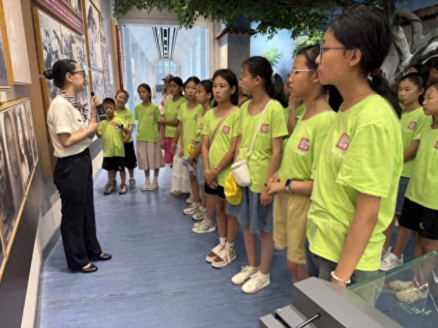 跨越千山万水 新疆木垒“石榴籽”赴福建东山共叙山海情