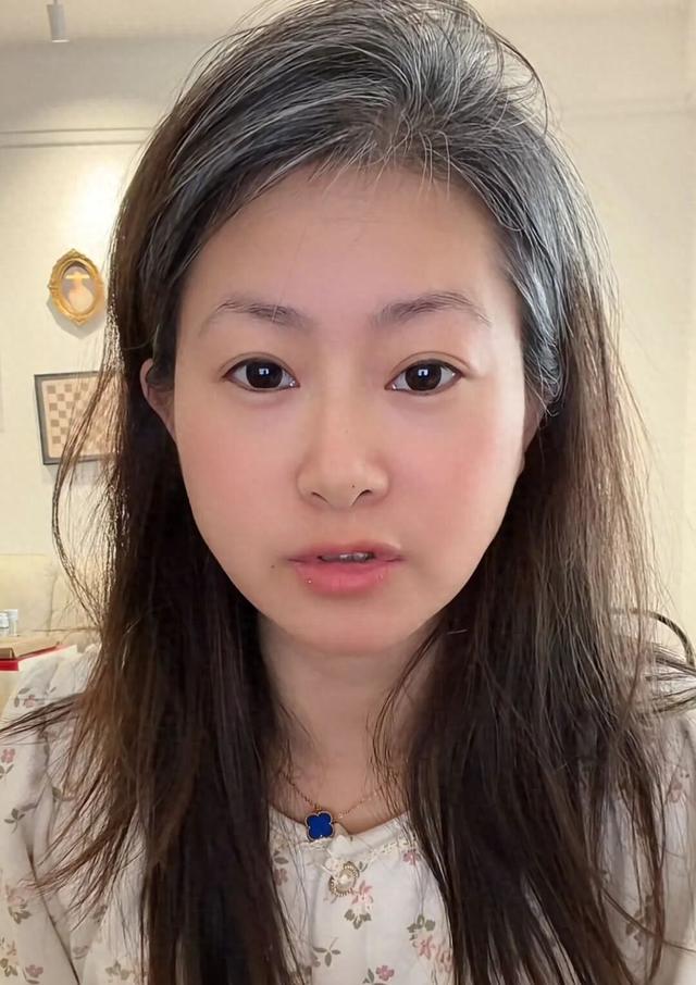 被闺蜜和丈夫双重背叛，女子称“一夜白头”！原配告第三者重婚案开庭