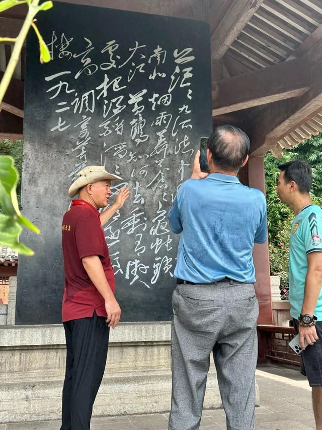 大武汉一日 | 十年一直做这件事，我登上了央视