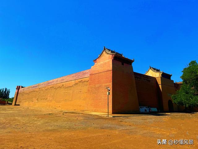 甘肃沙漠发现80年神秘大院，称作西北第一豪宅，究竟是何人所建？